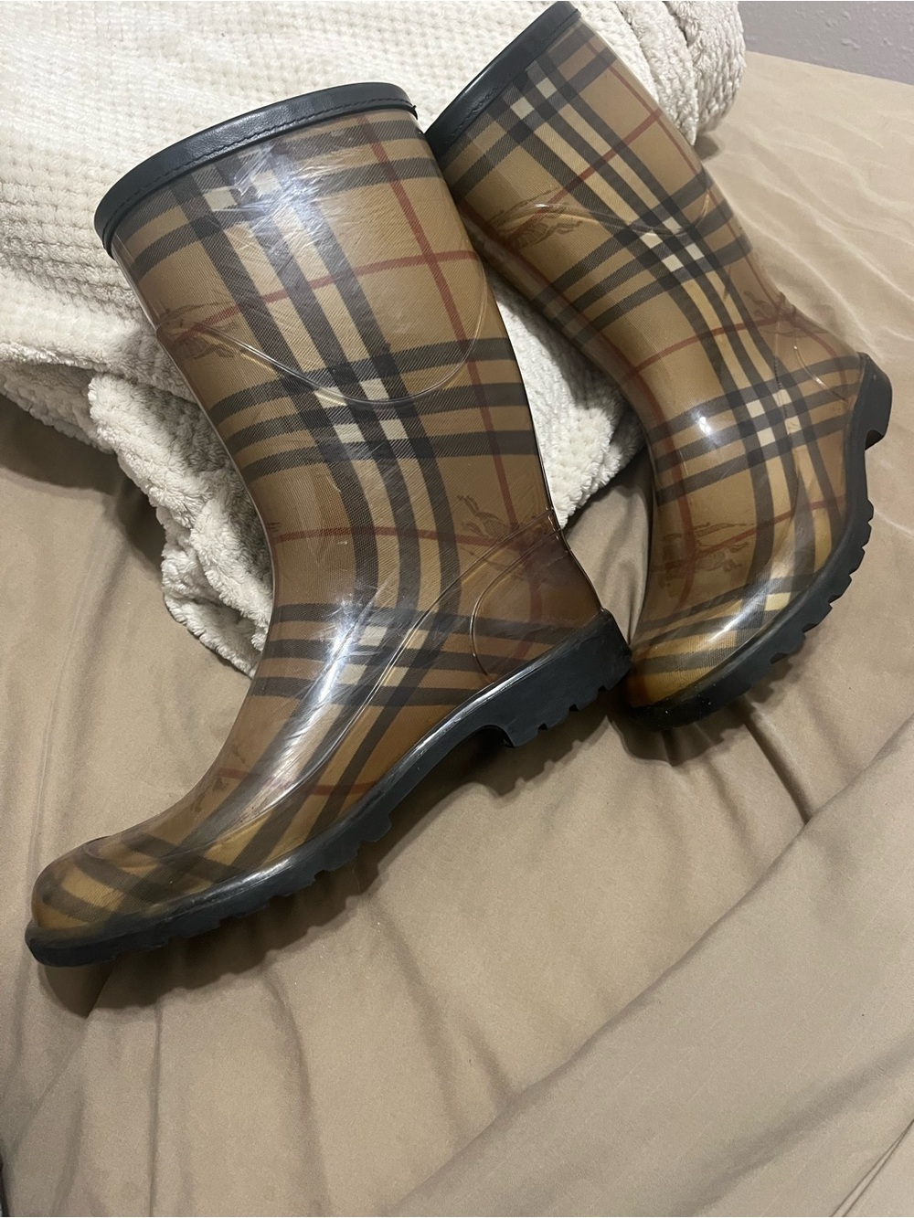 Burberry Tan Plaid Waterproof Women's Rain Boots